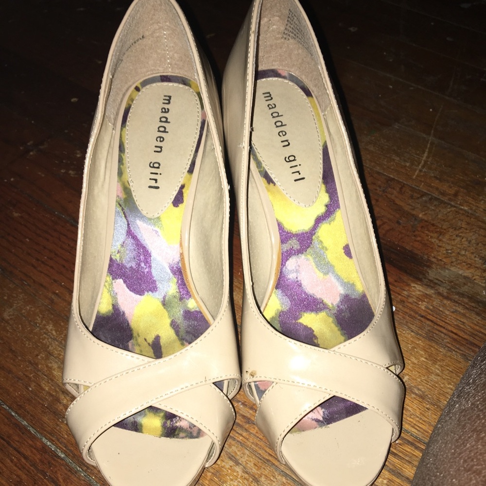 Madden Girl Heels Size 7.5